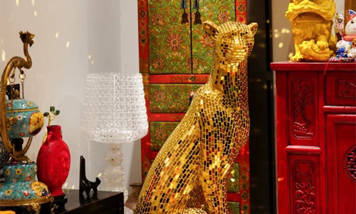 Handmade Mirror Mosaic Animal Sculpture for Commercial Projects